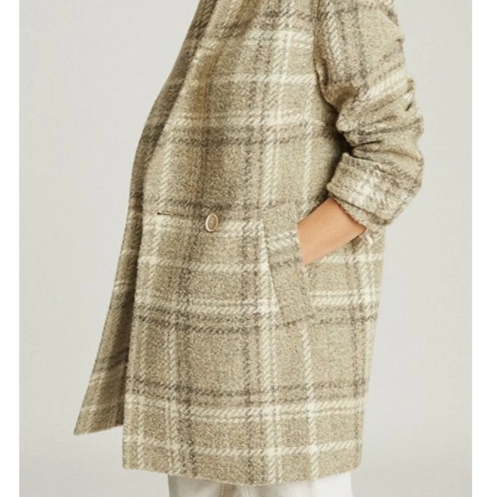 NWT REISS | Checkered Coat - Picture 3 of 11